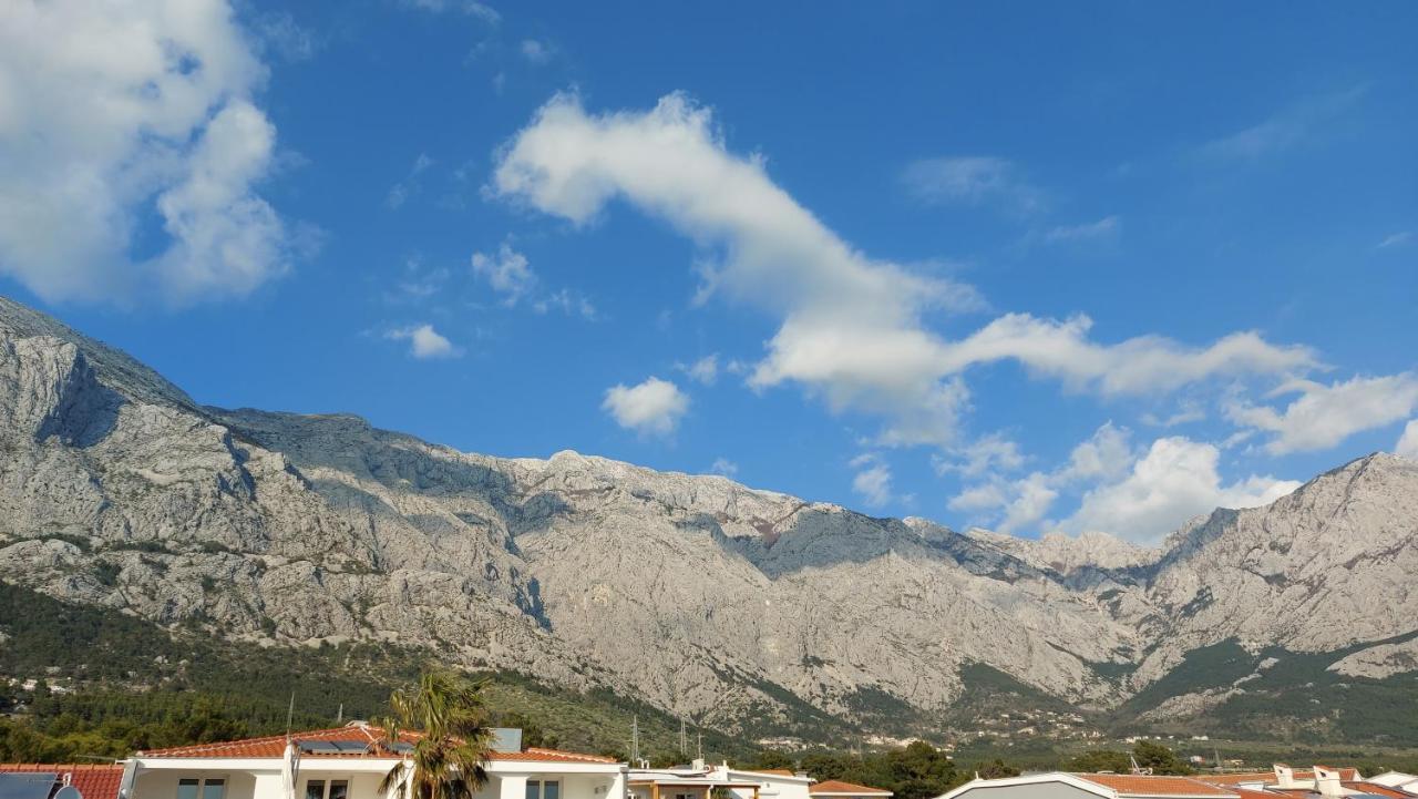 Apartment Tre Strade Baška Voda Buitenkant foto