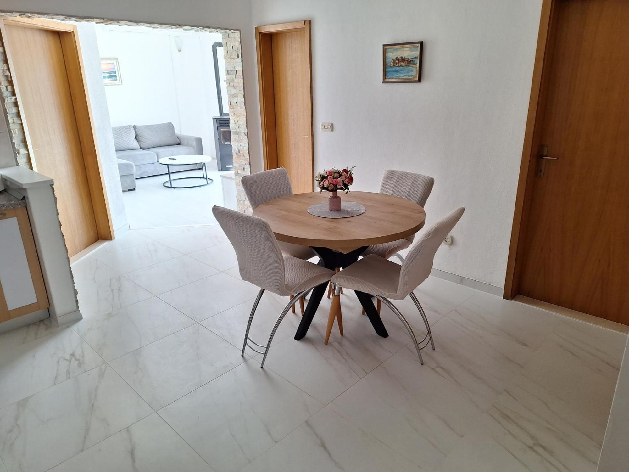 Apartment Tre Strade Baška Voda Buitenkant foto